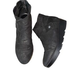Eileen Fisher Tread Tumbled Nubuck Leather Wedge Ankle Boots Womens sz 9